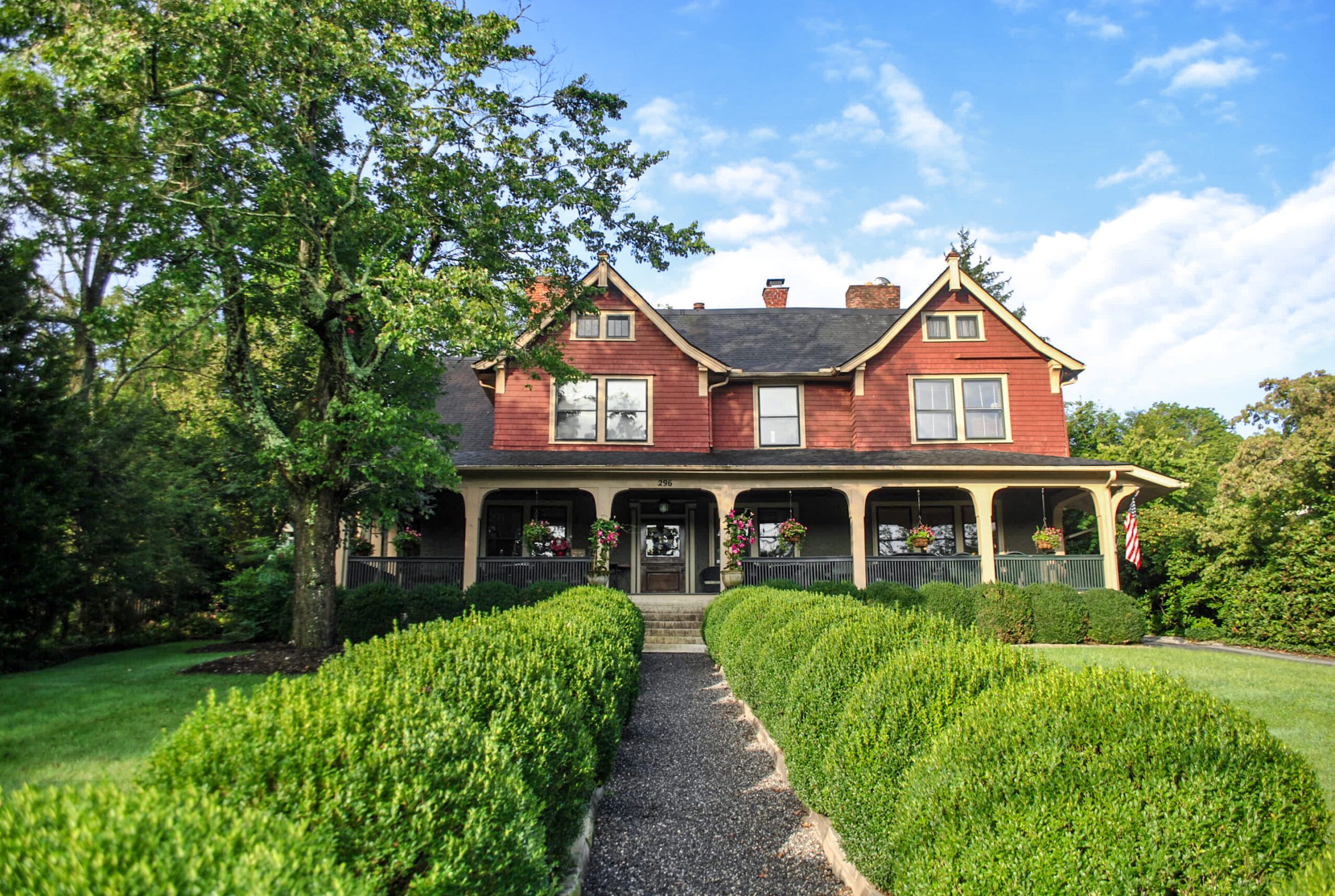 Romantic asheville bed and breakfast 