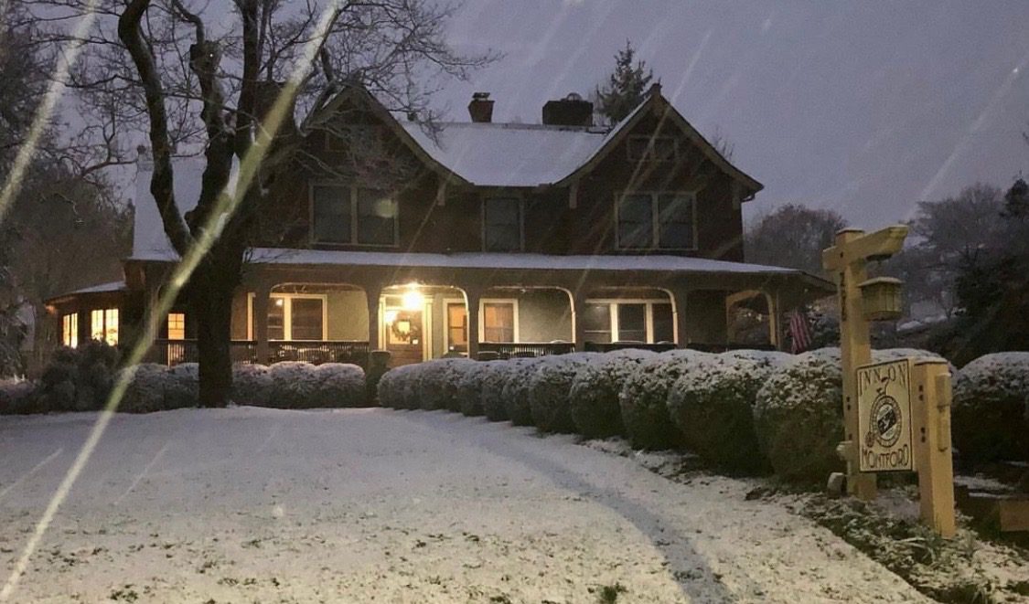 A winter snow at 1900 Inn on Montford, an Asheville b&b